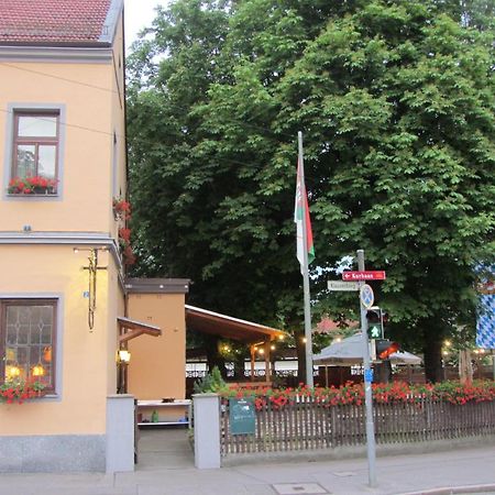 Готель Zum Ochsen Stadtbergen Екстер'єр фото