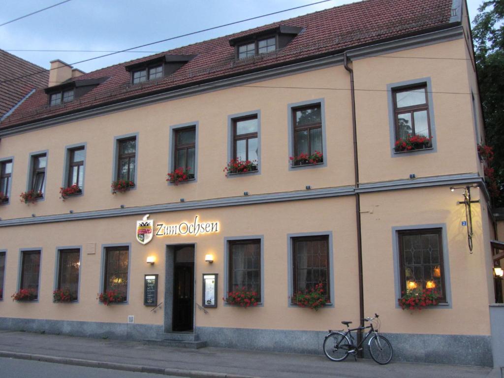 Готель Zum Ochsen Stadtbergen Екстер'єр фото